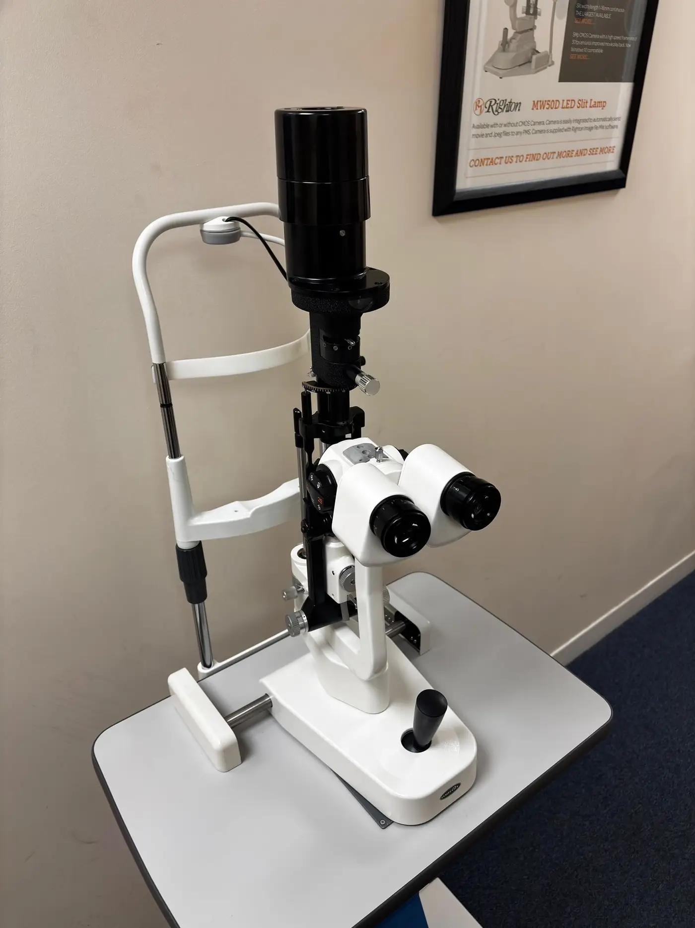 Mitron SL40H Slit Lamp with Motorised Table - Refurbished